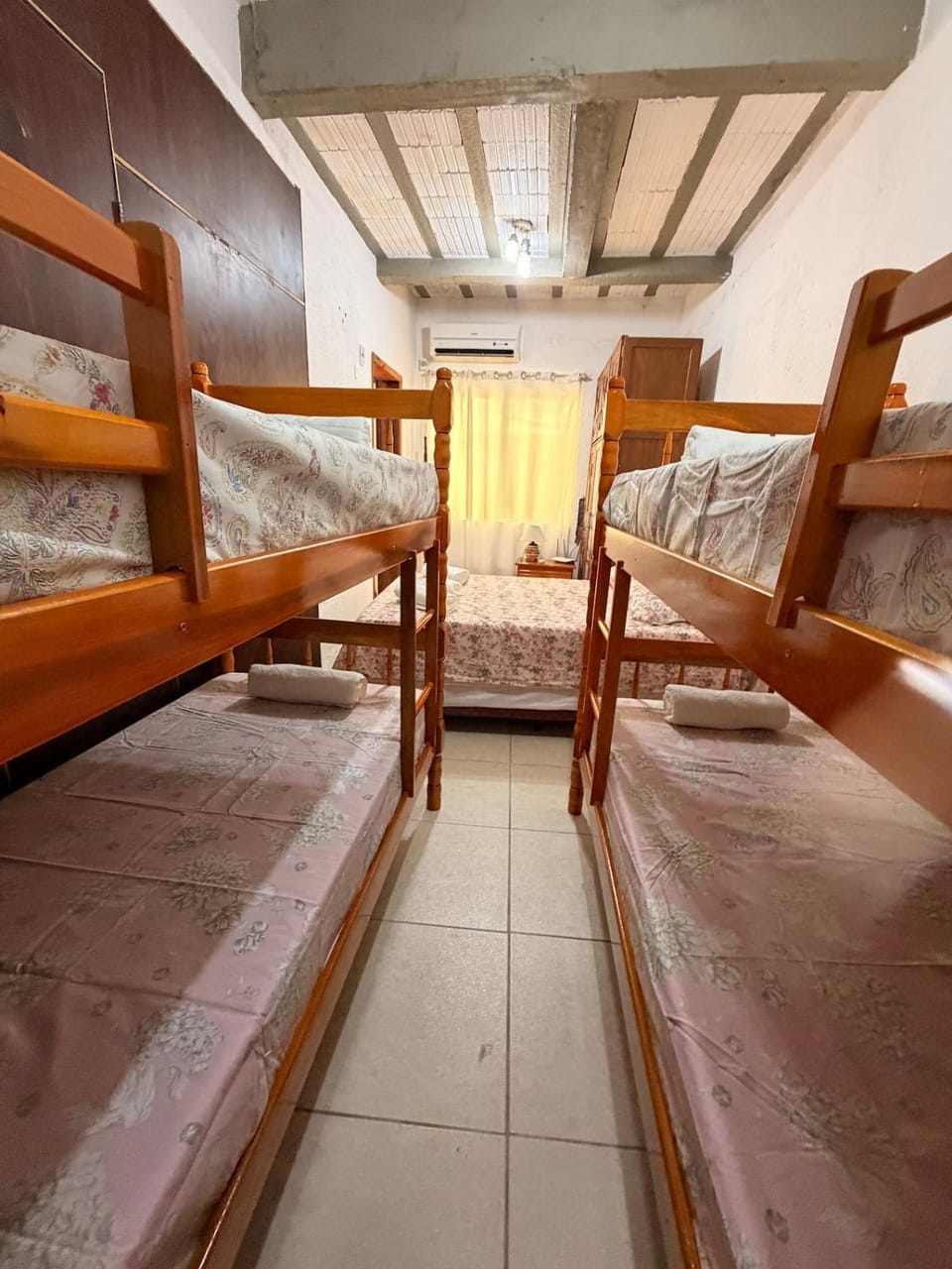 Photo of the whole room, Bedroom, bunk bed