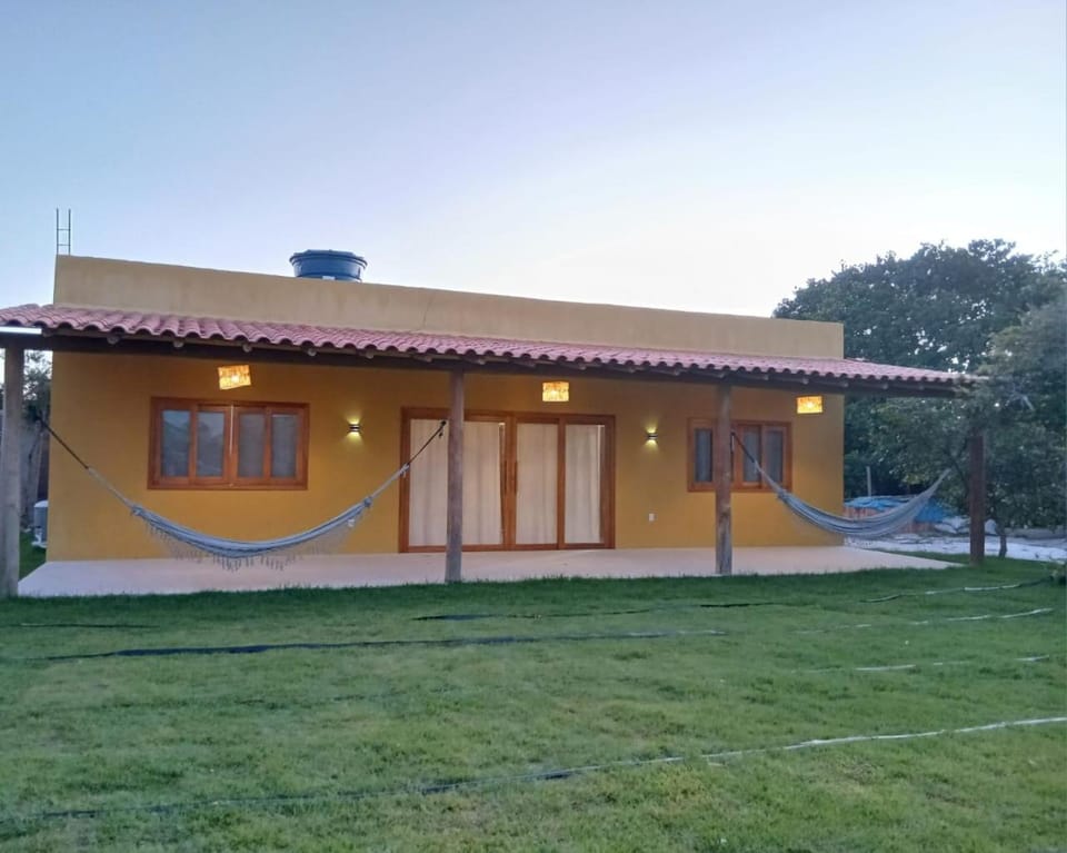 Facade/entrance, Natural landscape, Garden view