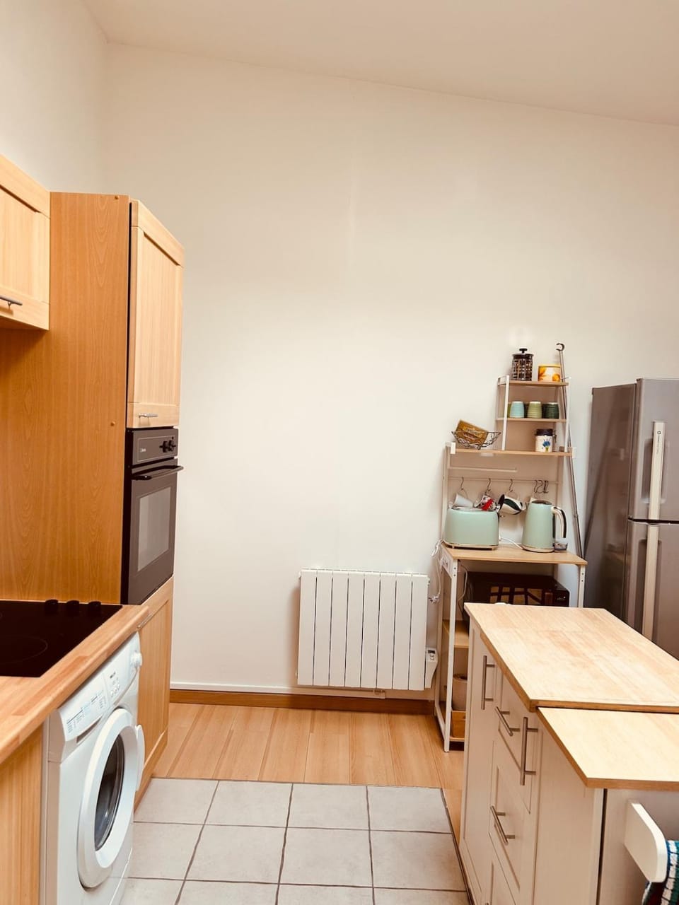 Large bright apartment Downtown Station 5 min away Apartment in Tours