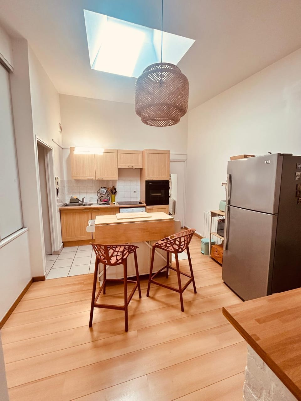 Large bright apartment Downtown Station 5 min away Apartment in Tours