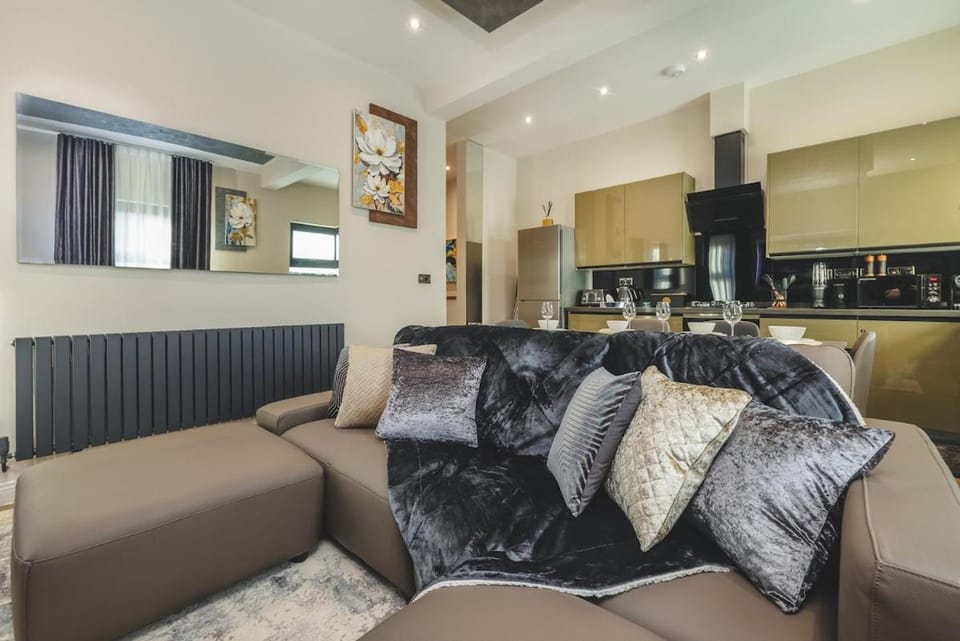 Living room, Decorative detail, Seating area, oven, stove, kitchen