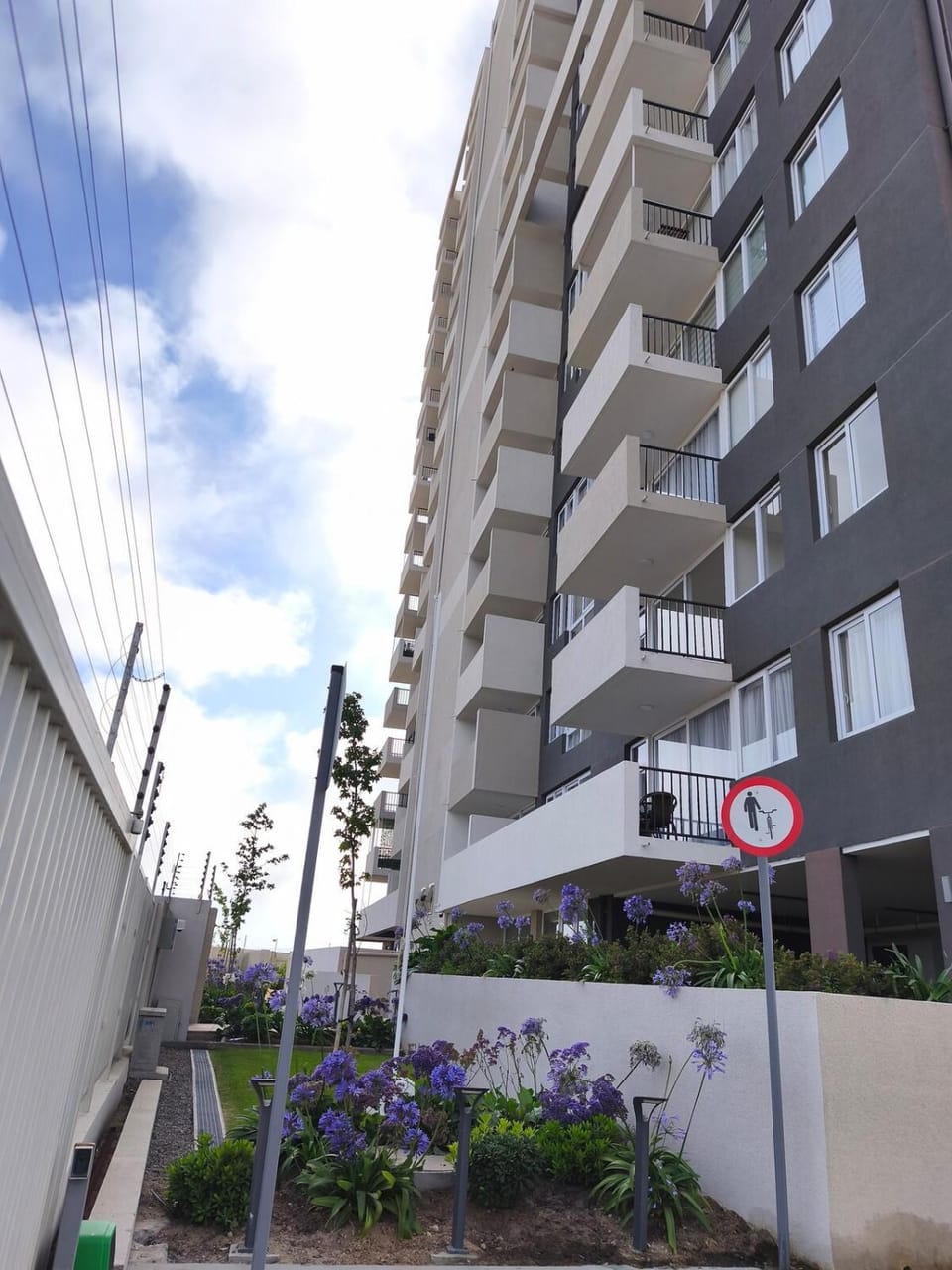 Nuevo departamento cercano a playa y comercio Apartment in Vina del Mar
