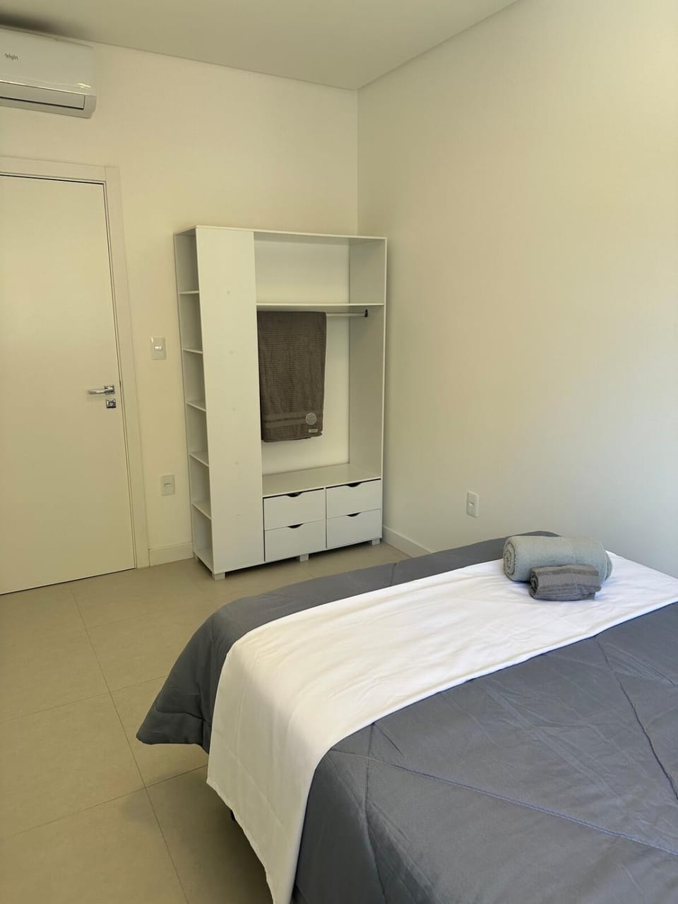 Apto mobiliado com vista mar, Churrasqueira Apartment in Porto Belo