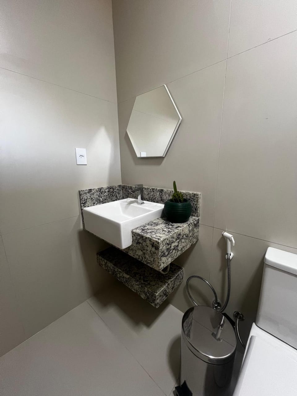 Quarto standart 6 pousada village Bed and Breakfast in Guarapari