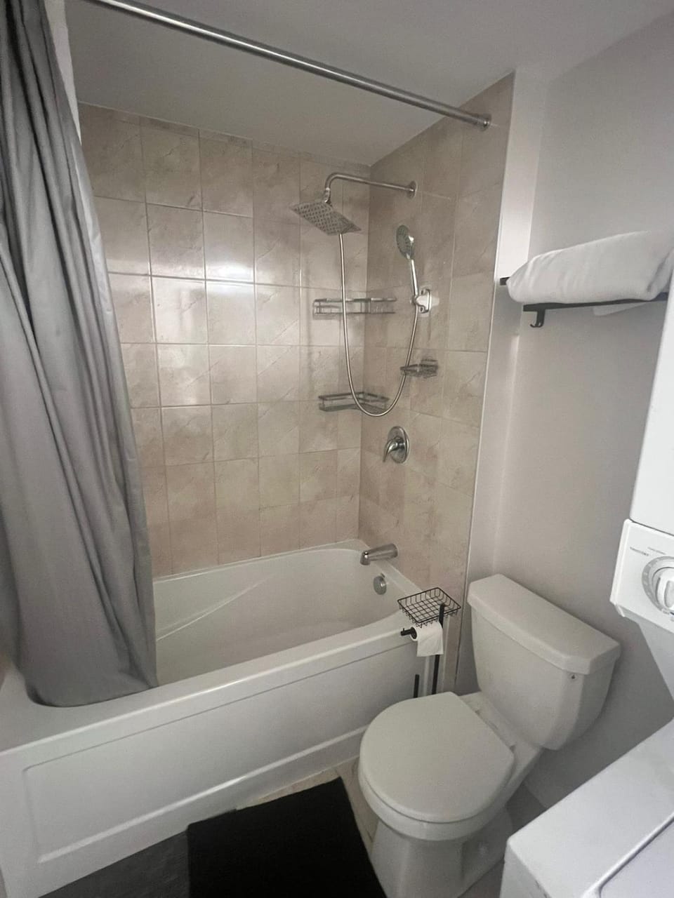 Basement with 2 rooms Apartment in Ottawa