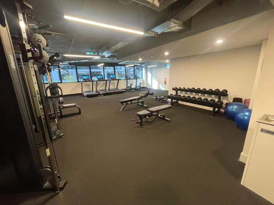 2802 - high rised 3 bedroom apartment in box hill with carpark Apartment in Melbourne