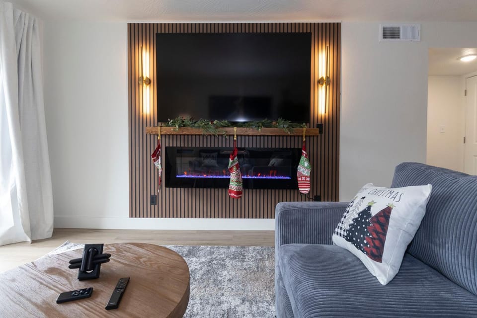 Roark Home Suites - Branson Landing, Gym, Indoor Pool Apartment in Branson