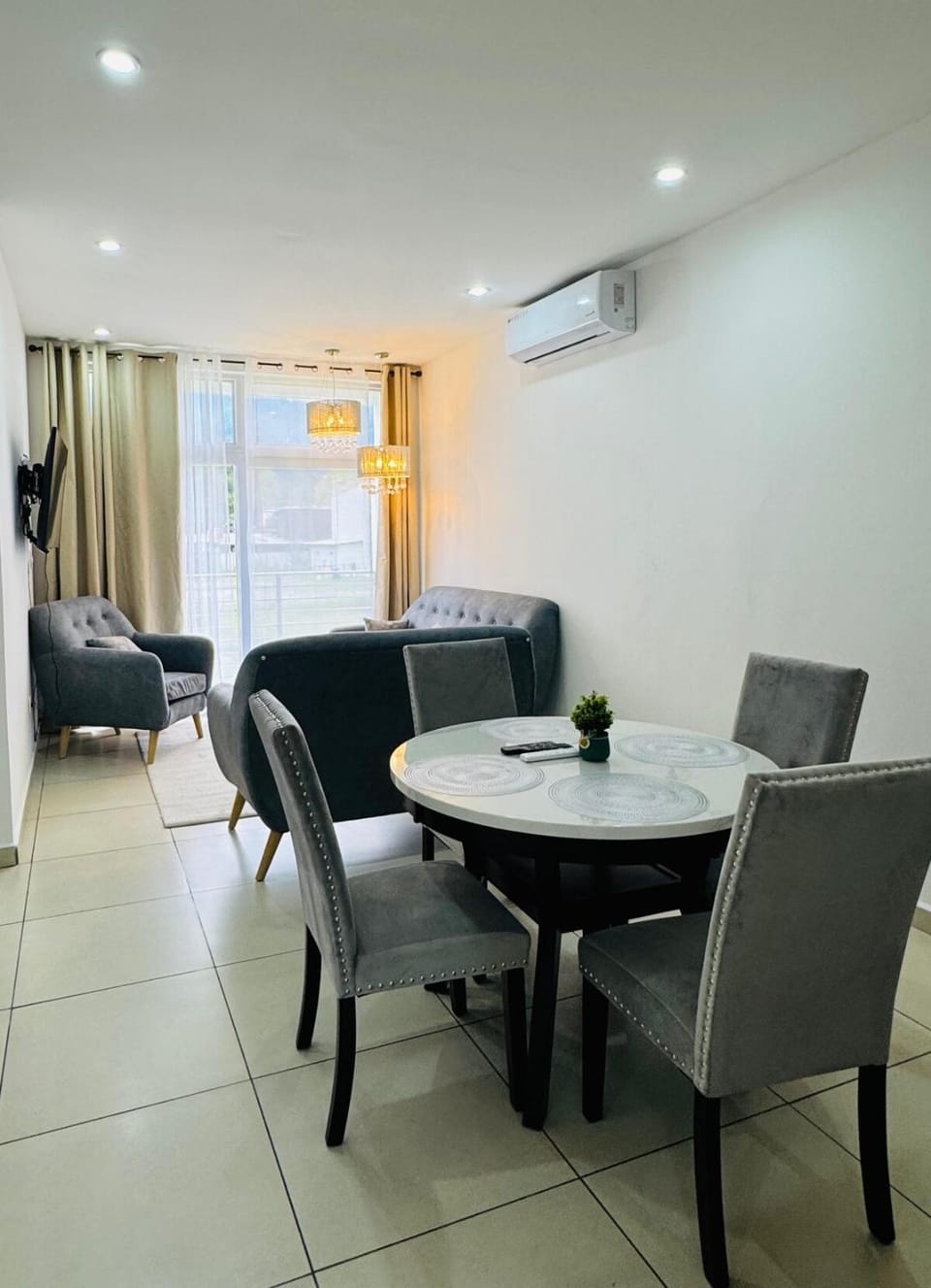 Living room, Seating area, Dining area, air conditioner