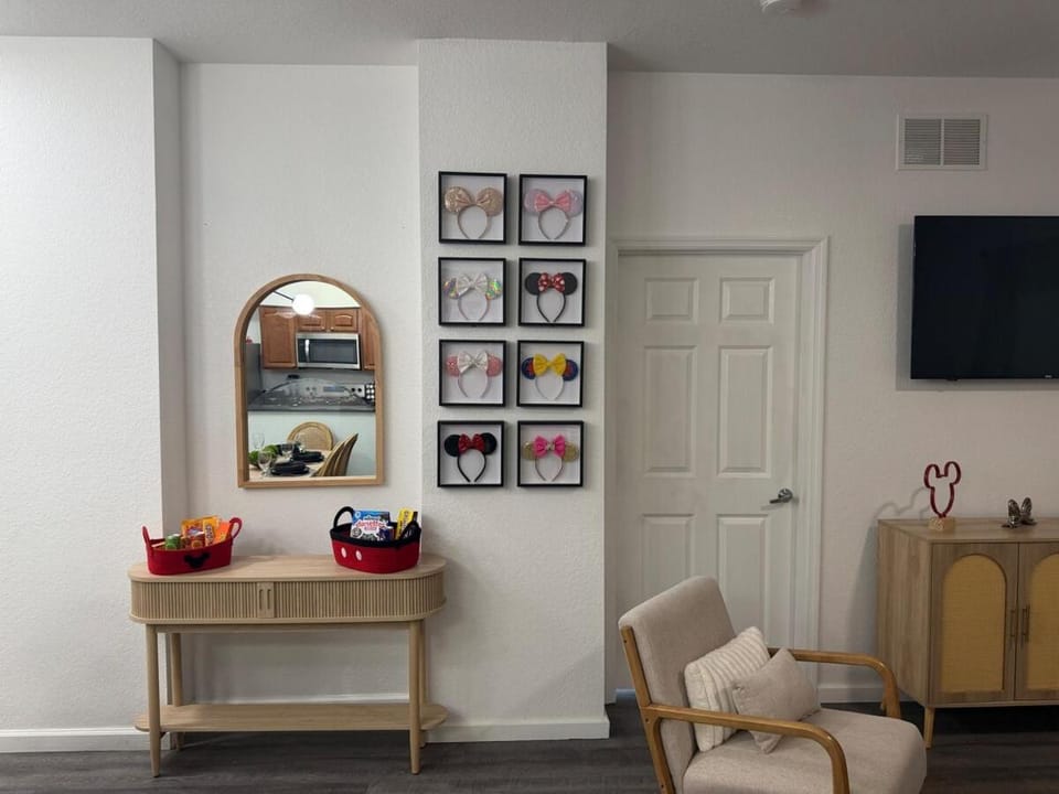 Best 3-Bed Resort, 7 min to Disney Apartment in Orlando