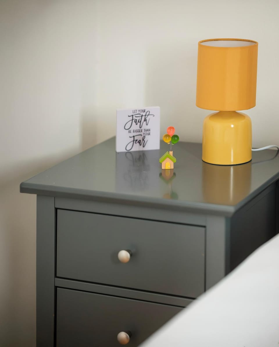 3 of 5 Room Cozy, spacious and modern in Camden Town Bed and Breakfast in London Borough of Islington