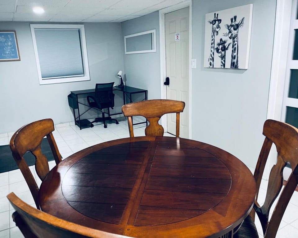 Private 1st Floor Unit near Balt City and John Hopkin Apartment in Rossville