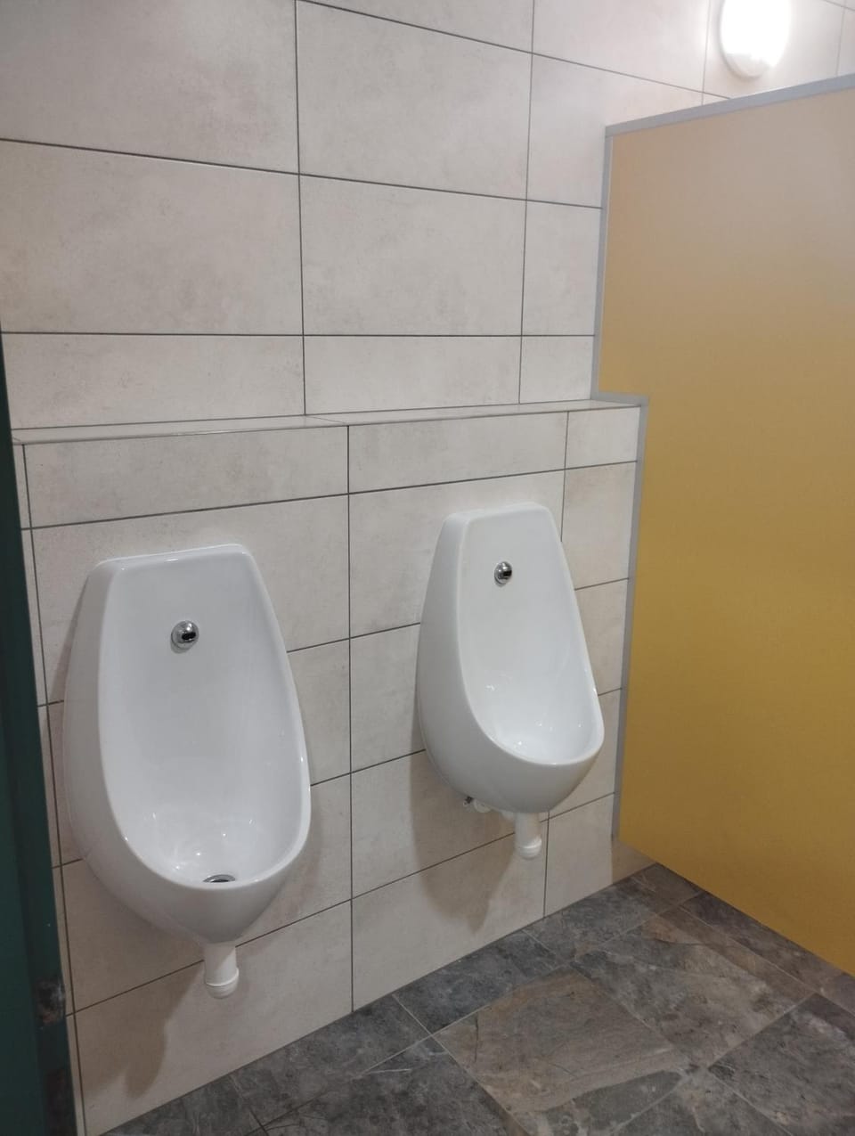 Toilet, Property building