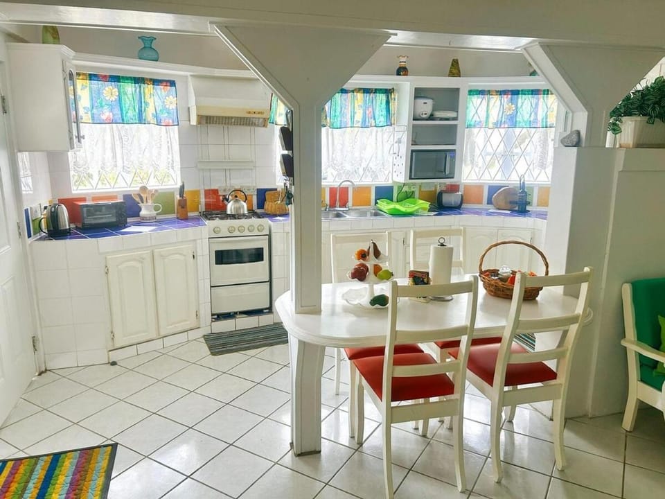 Krystal Apartment Apartment in Caribbean