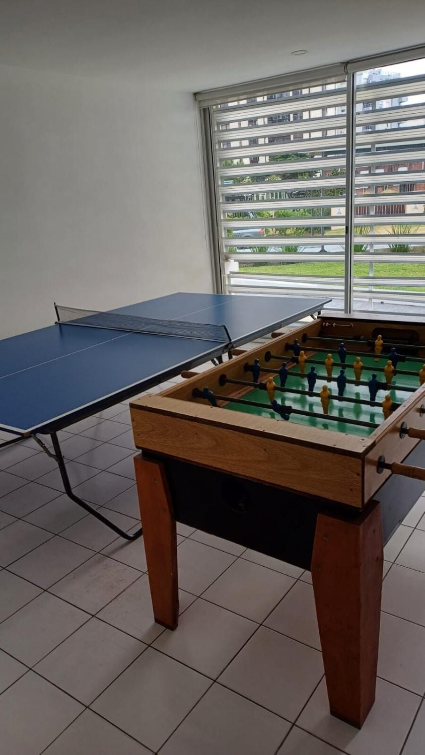 Game Room, Table tennis