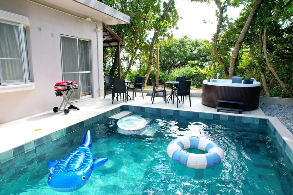 064Villa 美海璃 Villa in Okinawa Prefecture