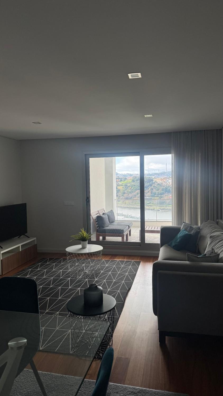 Communal lounge/ TV room, TV and multimedia, Living room, Seating area