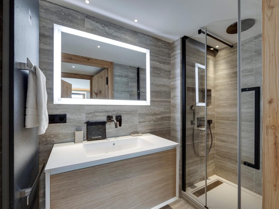 Duplex alpin 120 m², 4 chambres, cheminée à Val d'Isère - FR-1-567-146 Apartment in Val dIsere