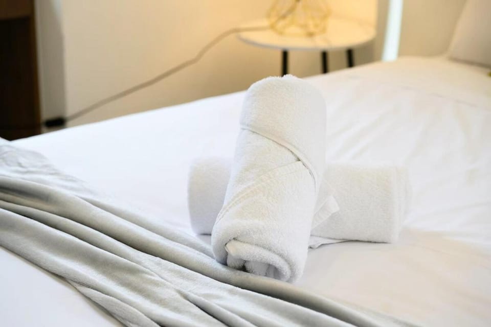 Cozy Marrickville Studio 10 Min Walk to Train Apartment in Marrickville