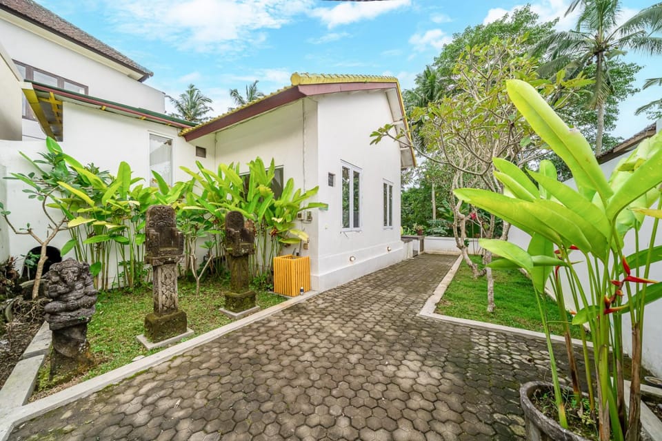 Property building, Day, Garden view
