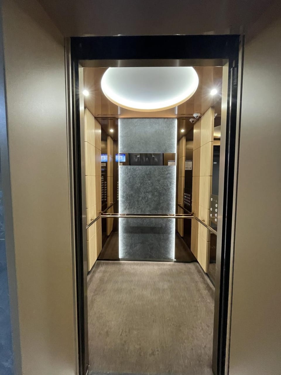 6th Seochogangnam fully-loaded high-end residence Apartment in Seoul