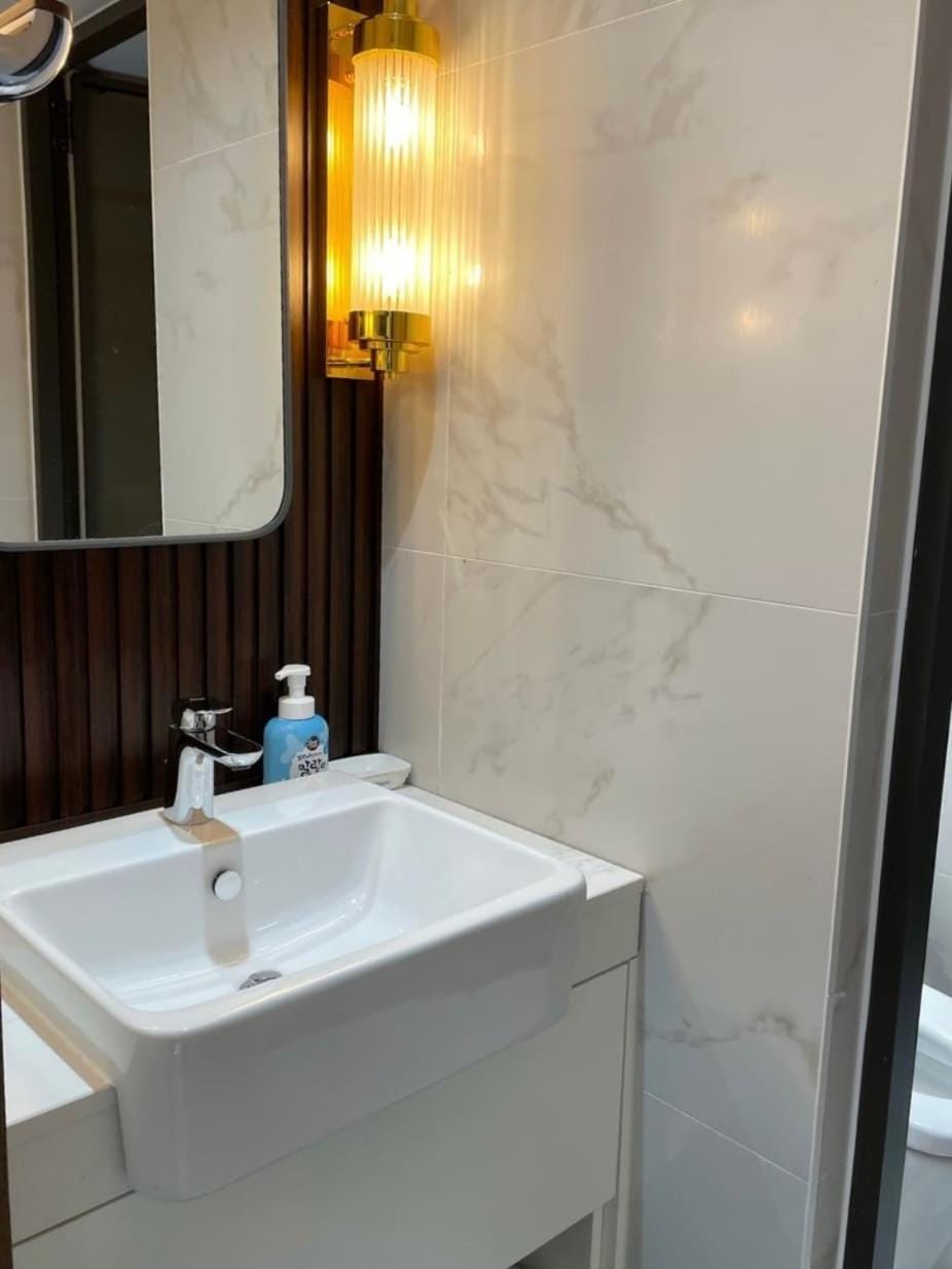 6th Seochogangnam fully-loaded high-end residence Apartment in Seoul