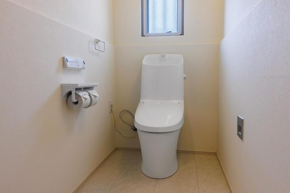 12階絶景オーシャンビュー サウナジャグジー付 BBQ可 最大6名 parking2台無料 P117 Apartment in Okinawa Prefecture