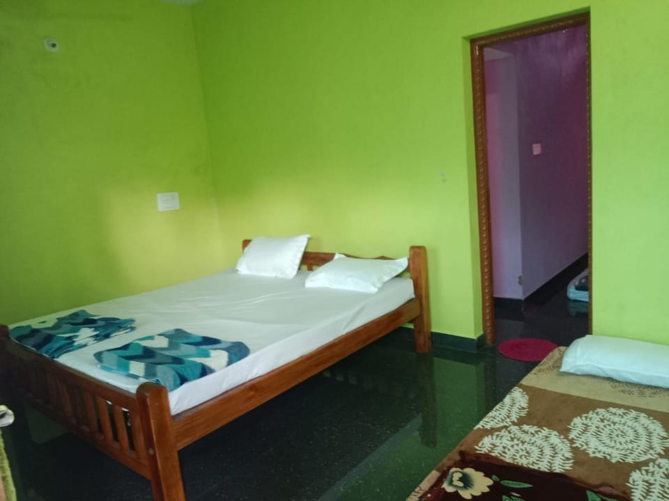 Inti guest house gokarna Vacation rental in Karnataka