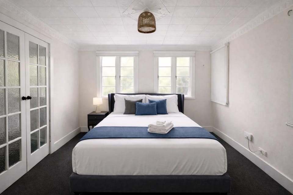 Stylish 2BR Walk to South Bank & West End House in Brisbane