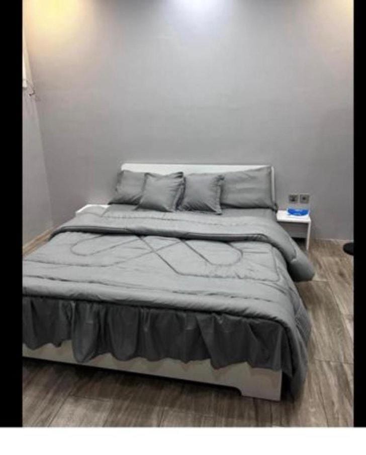 شقة نصف القمر الفندقيه ثلاث غرف دخول ذاتي Apartment in Mecca