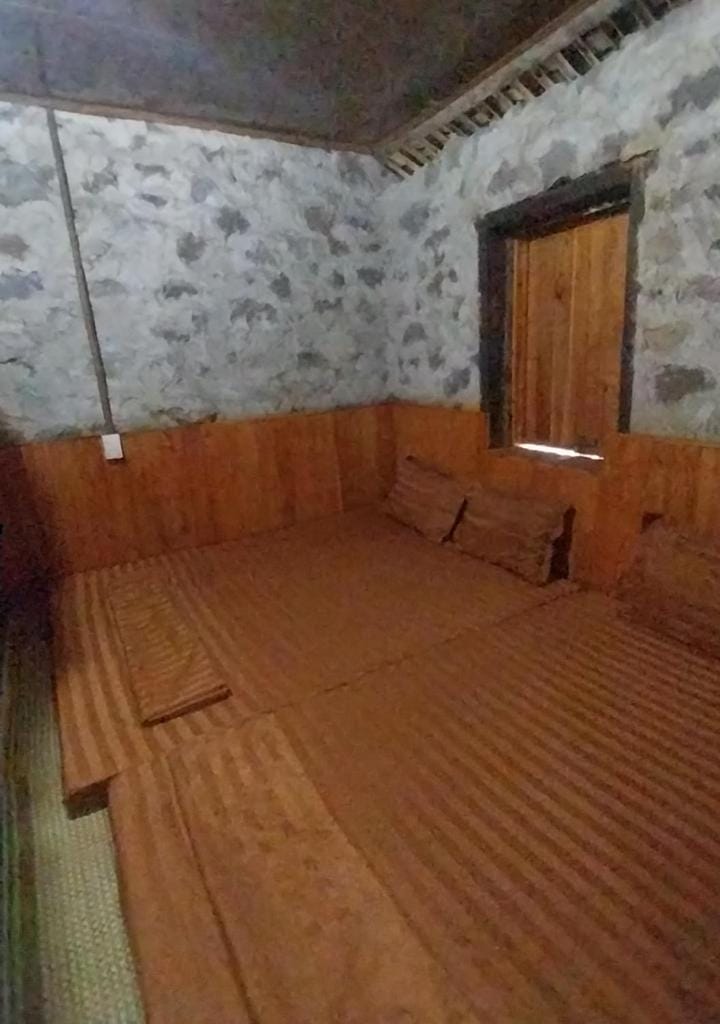 Triệu Hoan Homestay nhà sàn đá cổ làng đá cổ Khuổi Ky Vacation rental in Vietnam