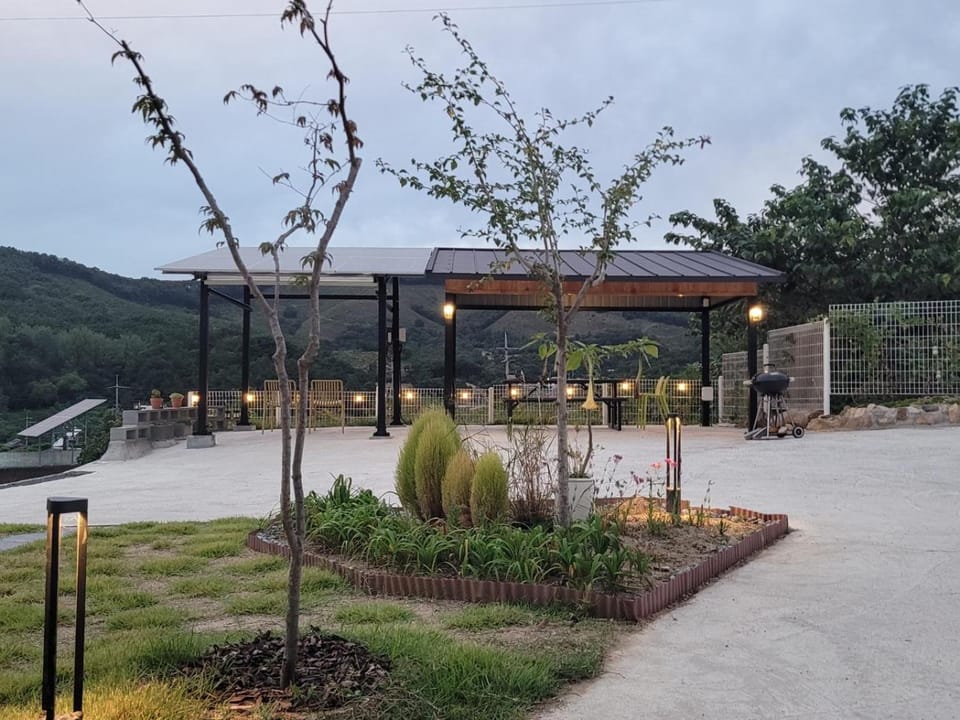 Vong Stay 봉스테이 House in South Korea