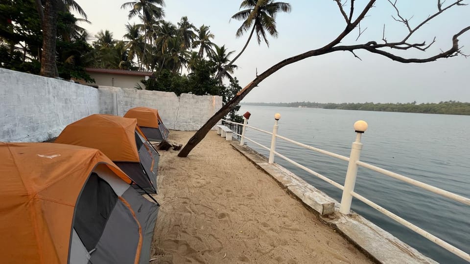 Property building, Day, Natural landscape, View (from property/room), Beach, Lake view, River view, River view, Sea view