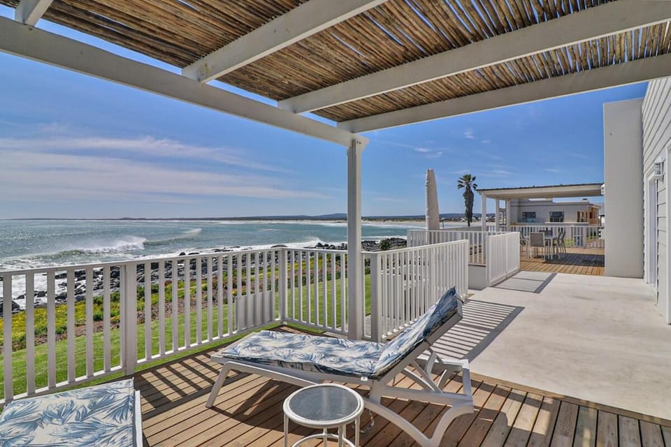 Balcony/Terrace, Sea view, sunbed