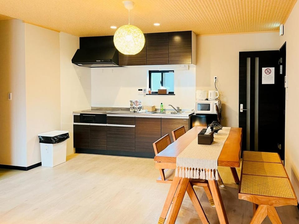Turumi201 Japanese-style 5 minutes from subway Free wifi Apartment in Osaka