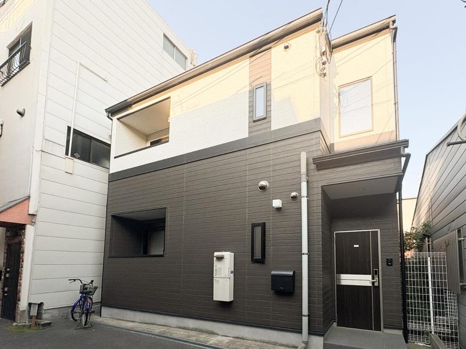 Turumi201 Japanese-style 5 minutes from subway Free wifi Apartment in Osaka