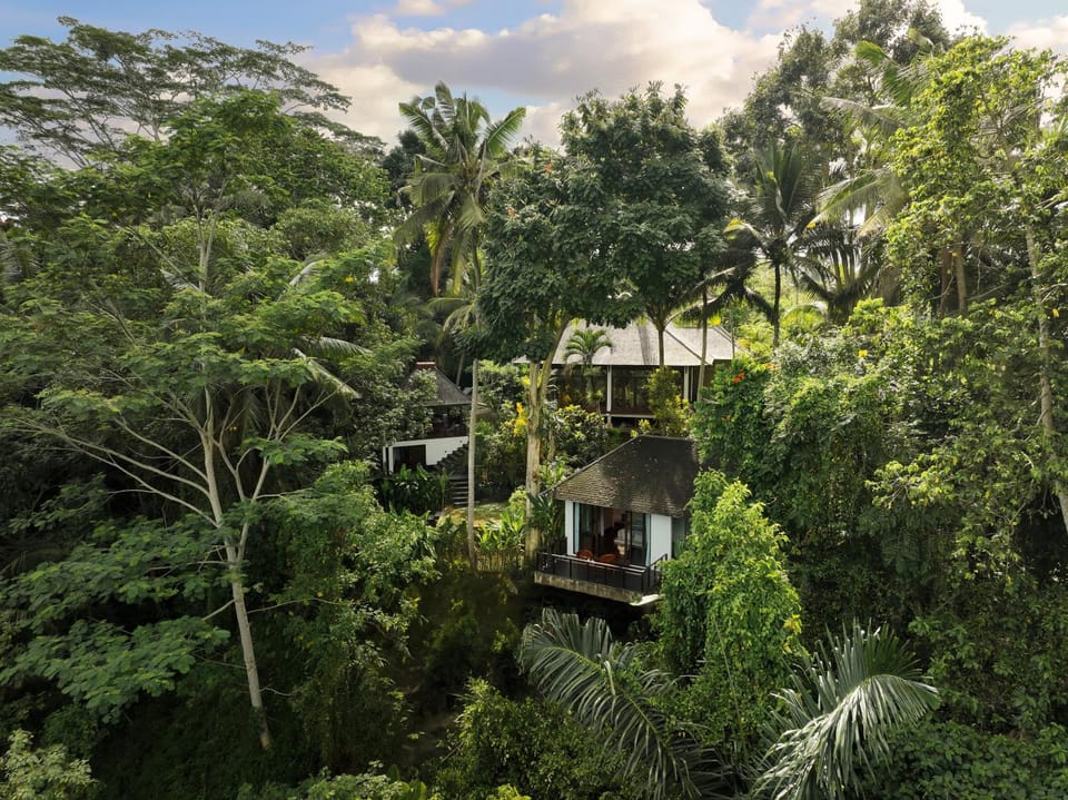 Property building, Day, Natural landscape, Other