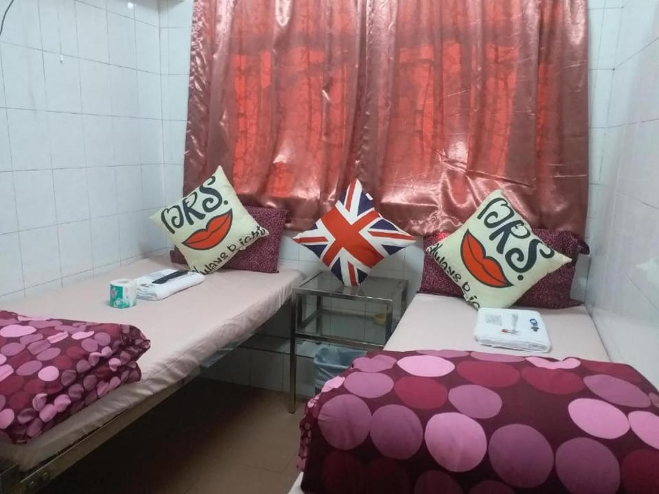 Payless A2 Guest House Hostel in Hong Kong