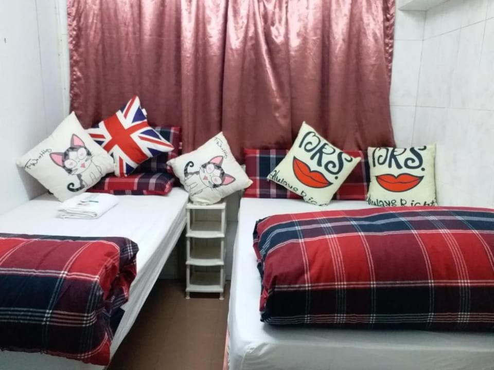 Payless A2 Guest House Hostel in Hong Kong