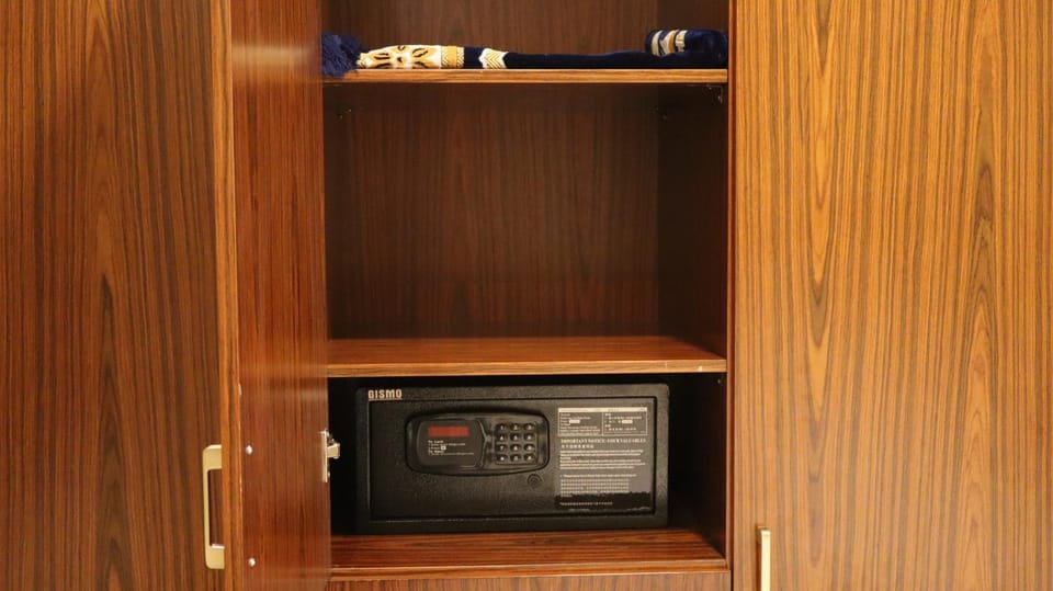 safe, wardrobe