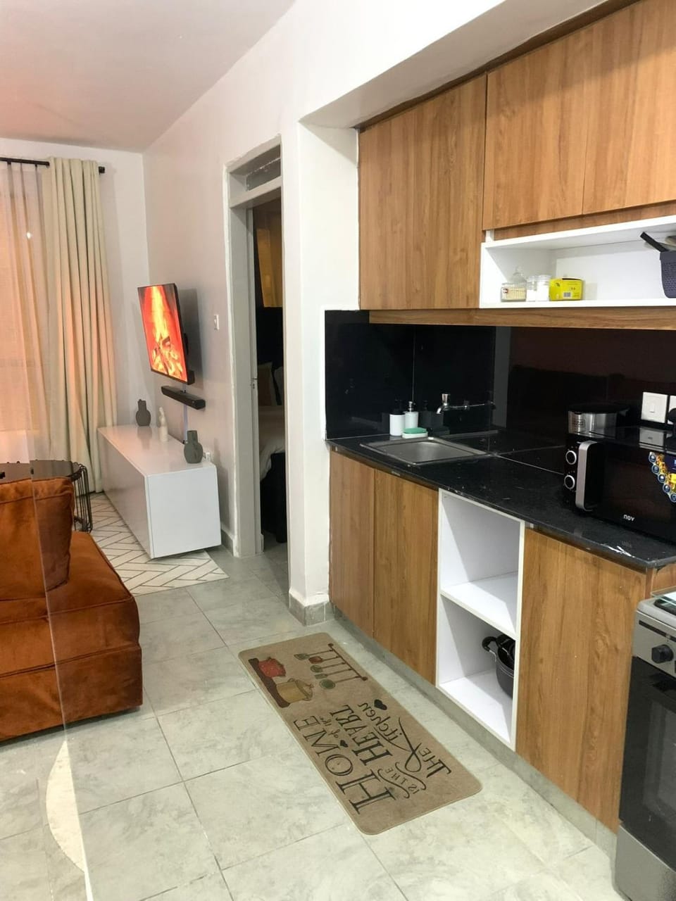 Kitchen or kitchenette, Seating area