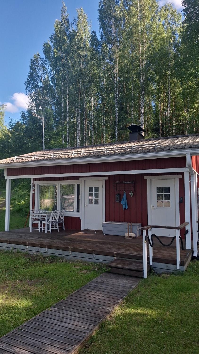 Saunamökki järven rannalla Apartment in Finland