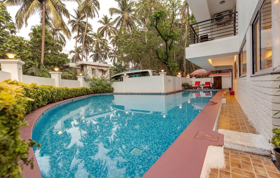 Pool view, Swimming pool