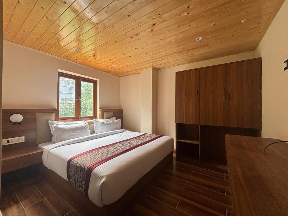 Bed, Bedroom, wardrobe