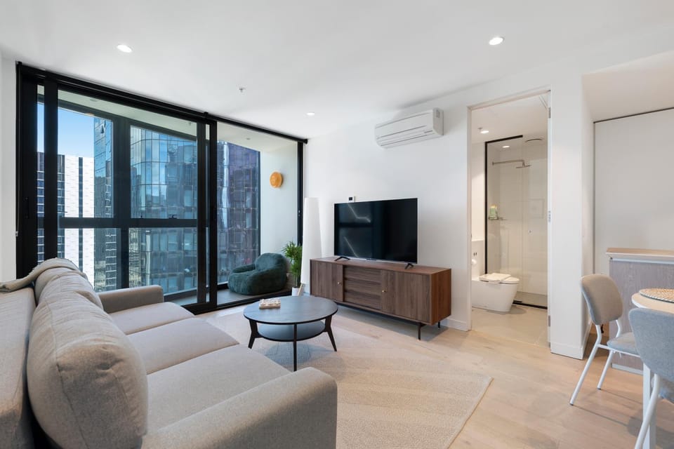 Skyline City Apartment with Pool & Gym & Sauna Apartment in Melbourne