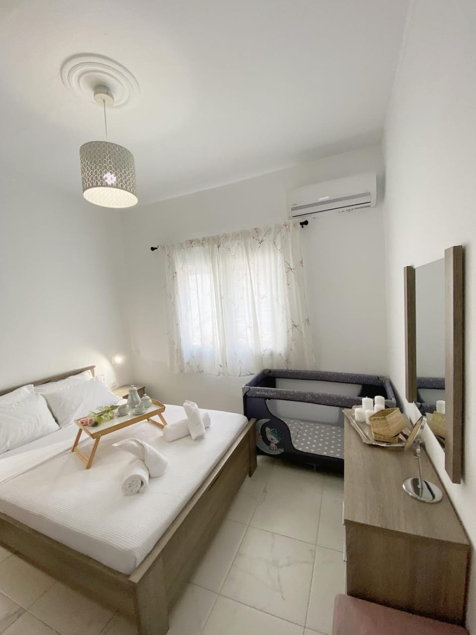 Bed, Bedroom, cot