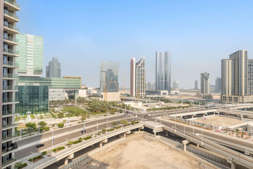 Property building, City view
