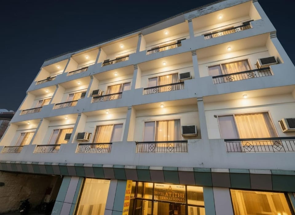 Property building, Night, View (from property/room), Balcony/Terrace