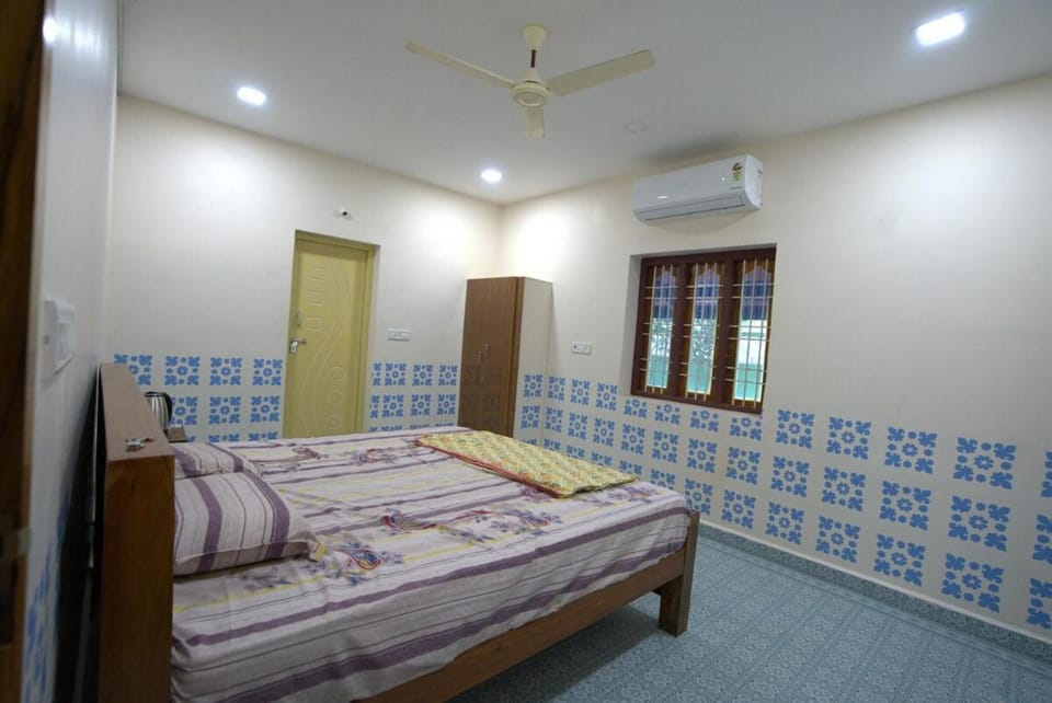 Cashew hut in ECR- A Peaceful Garden Retreat Villa in Tamil Nadu