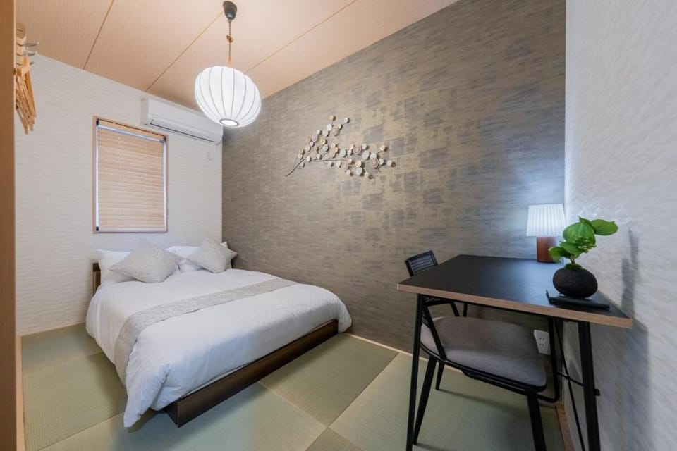 金 京都駅近くグループ利用に最適な一軒家 ベッド9台 お風呂2台 トイレ3台 Villa in Kyoto