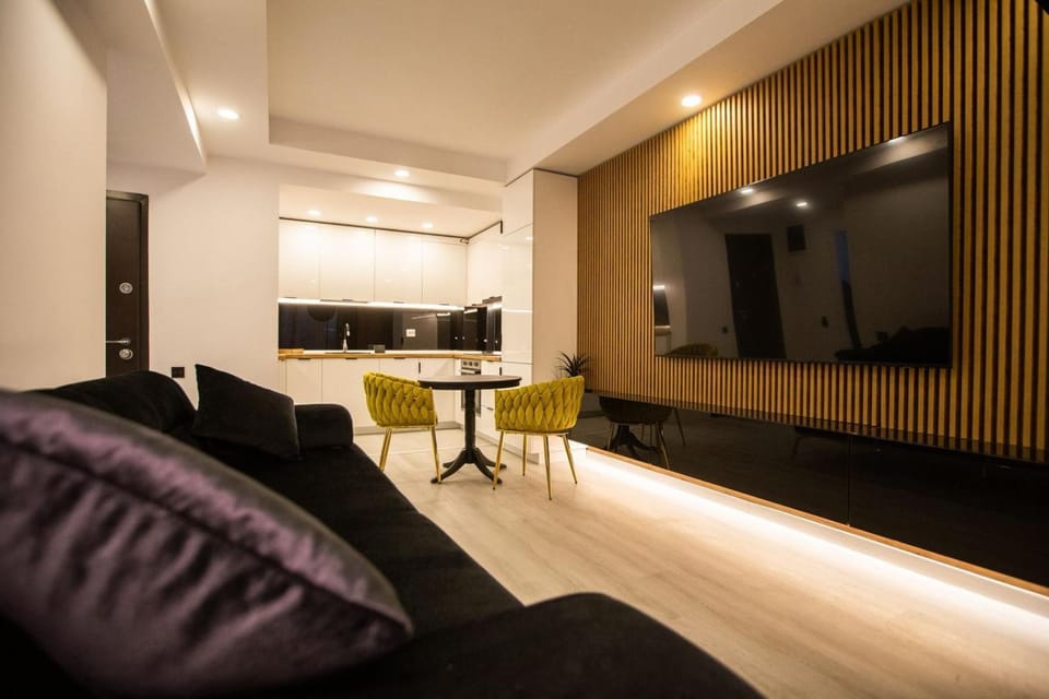 TV and multimedia, Living room, Seating area